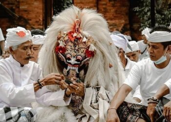 Understanding Calon Arang and the Culture of Bali