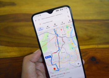 Must-Have Apps While Travelling