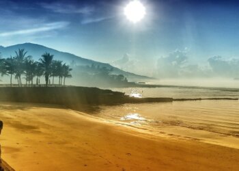 Exploring the East Coast of Candidasa