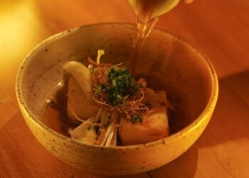 Solé Dining by Mari Beach Club