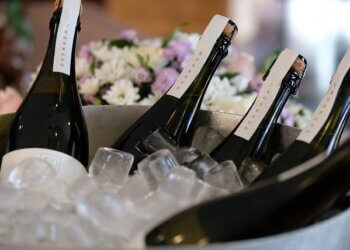 Two Islands Prosecco & Reserve Blanc de Blancs: Sparkling Wines That Make Your New Year’s Toast Even Brighter