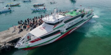 Semaya One Fast Cruise: Your Companion for Exploring Exotic Islands with Quality Service