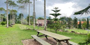 A Whimsical Day at Bali Farm House